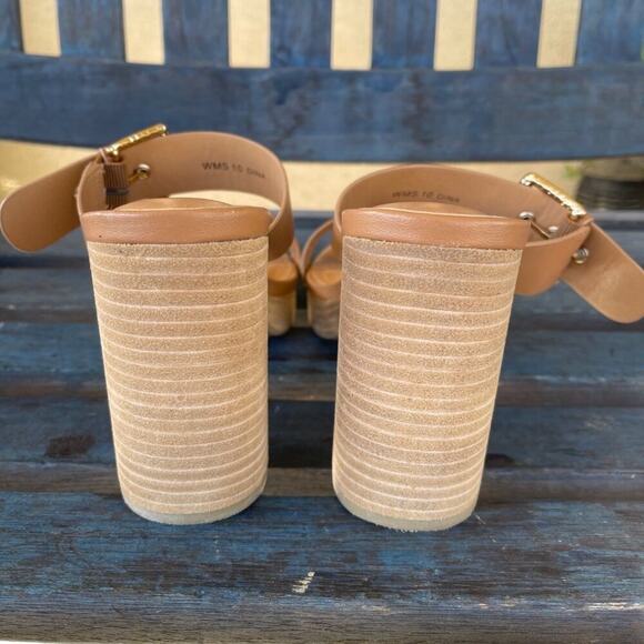 New Dolce Vita Platform Sandal Women's 10 US Beige PU Leather Block Heel Slip-On - Picture 6 of 13